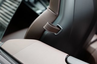 Porsche 992 Carrera 4 GTS Cabrio 1. Hand - photo 15