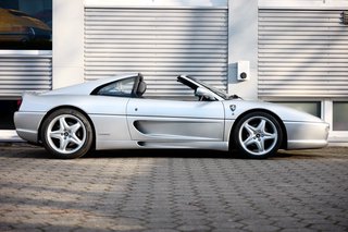 Ferrari GTS Schaltgetriebe - bilder 4