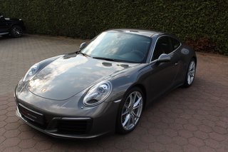 Porsche 991 Carrera 4 Coupé PDK 3,0 L Used vehicle for sale | First registration 11/2017