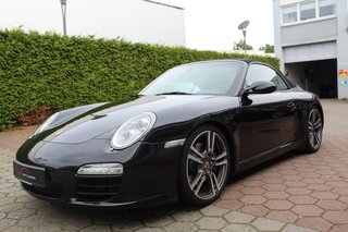 Porsche 997 Carrera Cabrio Black Edition PDK Used vehicle for sale | First registration 07/2011