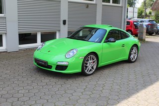 Porsche 997 Carrera S Coupé foliert in vipergrün Used vehicle for sale | First registration 09/2011