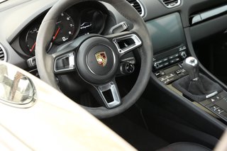 Porsche 718 Cayman T - photo 10