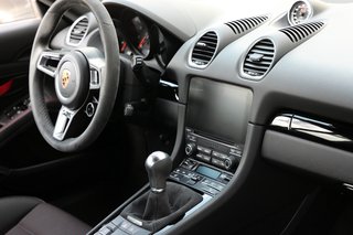 Porsche 718 Cayman T - photo 12