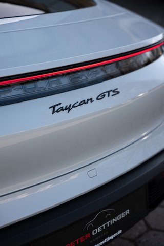 Porsche Taycan GTS Race-Tex - foto 29