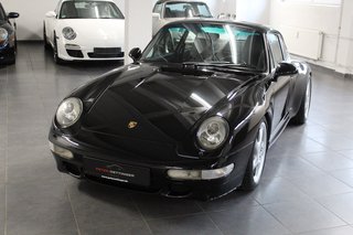Porsche 993 Carrera 4S Coupé Used vehicle for sale | First registration 06/1996