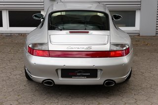 Porsche 996 Carrera 4S Coupé - foto 14