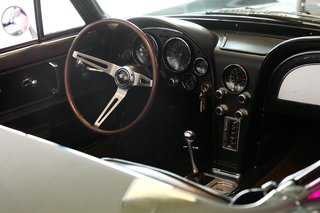 Chevrolet C2 Convertible - foto 8