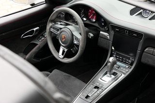 Porsche 991 Targa 4 GTS - photo 21