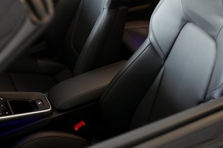 Porsche 992 Carrera Cabriolet - bilder 16
