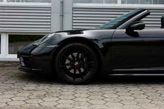 Porsche 992 Carrera Cabriolet - bilder 32