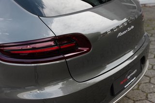 Porsche Macan Turbo Panorama-Glasdach - bilder 19