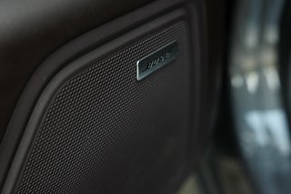 Porsche Macan Turbo Panorama-Glasdach - bilder 17