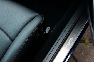 Porsche 993 Carrera Coupe Scheckheftgepflegt, Tiptronic - foto 14