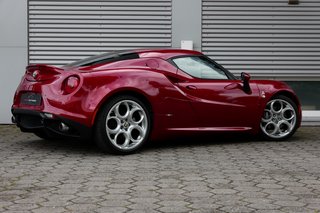 Alfa Romeo 4C 1750 TBi - photo 5