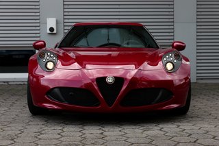 Alfa Romeo 4C 1750 TBi - photo 8