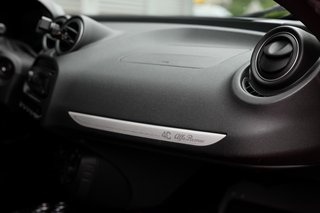 Alfa Romeo 4C 1750 TBi - photo 12
