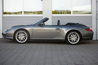 Porsche 997.2 Carrera Cabriolet - Neuer Motor mit nur 20tkm, seltener Spec mit 6-Gang Schaltgetriebe - photo 4