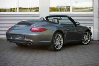 Porsche 997.2 Carrera Cabriolet - Neuer Motor mit nur 20tkm, seltener Spec mit 6-Gang Schaltgetriebe - photo 5