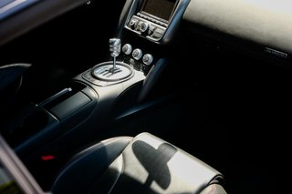 Audi R8 Coupe 4.2 FSI quattro - bilder 12