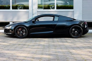Audi R8 Coupe 4.2 FSI quattro - bilder 4