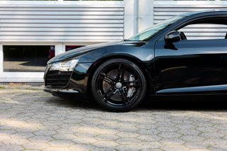 Audi R8 Coupe 4.2 FSI quattro - bilder 7