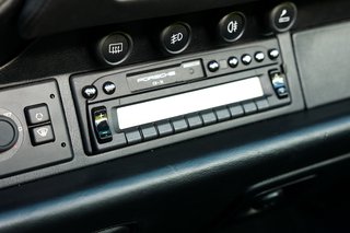 Porsche 993 Targa 3,6 Ltr. Tiptronic S ,2 Besitzer, deutsches Fahrzeug, komplettes PZ Scheckheft - photo 17