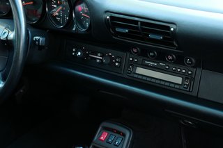 Porsche 993 Targa 3,6 Ltr. Tiptronic S ,2 Besitzer, deutsches Fahrzeug, komplettes PZ Scheckheft - photo 31