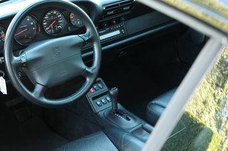 Porsche 993 Targa 3,6 Ltr. Tiptronic S ,2 Besitzer, deutsches Fahrzeug, komplettes PZ Scheckheft - photo 12