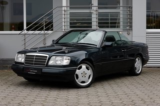 Mercedes-Benz 220 E "Final Edition" Gebrauchtwagen Kaufen | EZ 02/1997