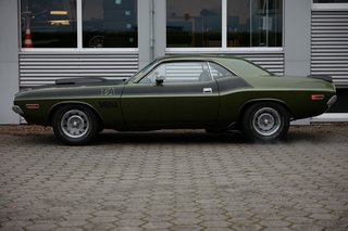 Dodge Challenger T/A 6 Pak Matching Numbers, Rotisserie Restored, 4-Speed Pistol Grip - foto 9