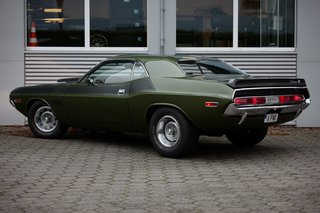Dodge Challenger T/A 6 Pak Matching Numbers, Rotisserie Restored, 4-Speed Pistol Grip - foto 8