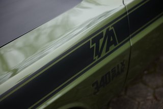 Dodge Challenger T/A 6 Pak Matching Numbers, Rotisserie Restored, 4-Speed Pistol Grip - foto 21