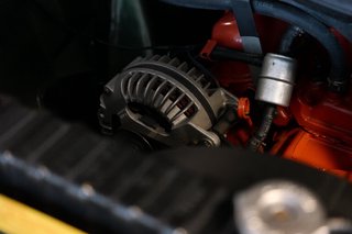 Dodge Challenger T/A 6 Pak Matching Numbers, Rotisserie Restored, 4-Speed Pistol Grip - foto 25