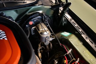 Dodge Challenger T/A 6 Pak Matching Numbers, Rotisserie Restored, 4-Speed Pistol Grip - foto 27