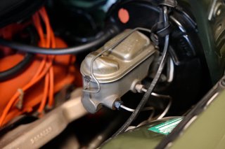 Dodge Challenger T/A 6 Pak Matching Numbers, Rotisserie Restored, 4-Speed Pistol Grip - foto 28