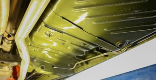 Dodge Challenger T/A 6 Pak Matching Numbers, Rotisserie Restored, 4-Speed Pistol Grip - foto 45