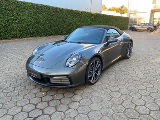 Porsche 992 Carrera 4 Cabriolet 1. Hand Used vehicle for sale | First registration 03/2022 | Price 152.800 €