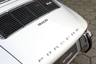 Porsche 911 S Coupé 2,4 Ltr. Ölklappen-Modell - photo 9