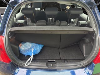 Toyota Yaris Sol~KLIMA~NAVI~ALLWETTERREIFEN~el. FH~el. Asp~Bluetth.~INSP. NEU BATTERIE NEU+TÜV bis 08.2026 - bilder 7