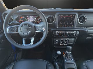 Jeep Gladiator Farout Final Edition 4WD~LED~XENON~NAVI~AHK~SOFTTOP~HARDTOP~8 FACHBEREIFT~R-KAMERA~KEYLESS GO~S-HEFT~wenig KM~ 2.HAND~SERVICE~UNFALLFREI~HARDTOP~SOFTTOP - foto 6