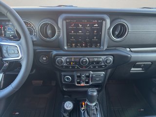 Jeep Gladiator Farout Final Edition 4WD~LED~XENON~NAVI~AHK~SOFTTOP~HARDTOP~8 FACHBEREIFT~R-KAMERA~KEYLESS GO~S-HEFT~wenig KM~ 2.HAND~SERVICE~UNFALLFREI~HARDTOP~SOFTTOP - foto 5