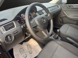 Skoda Rapid Spaceback 1,2 Active~KLIMA~NAVI~SHZ~ALU~el.FH~PDC~erst 45 tkm~SCHECKHEFT Active - bilder 13