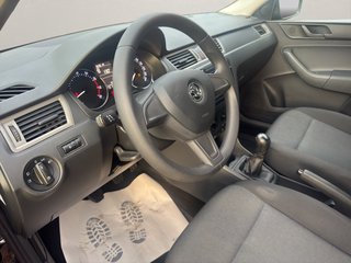 Skoda Rapid Spaceback 1,2 Active~KLIMA~NAVI~SHZ~ALU~el.FH~PDC~erst 45 tkm~SCHECKHEFT Active - foto 13