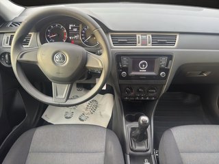 Skoda Rapid Spaceback 1,2 Active~KLIMA~NAVI~SHZ~ALU~el.FH~PDC~erst 45 tkm~SCHECKHEFT Active - bilder 5