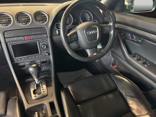 Audi S4 4,2 Quattro~el.Cabriolet Tiptronic~LEDER~XENON~ STH~NAVI~PDC~ALU 18"~STH~SCHECKHEFTGEPFLEGT~ 4.2 quattro - bilder 5