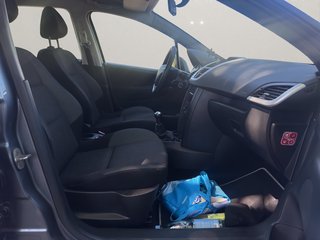 Peugeot 207 SW~Klimaanlage~Allwetterreifen~AHK~Pano~el.FH~Bremsen+Inspekt.+ TÜV NEU Urban Move - bilder 7