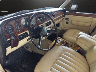 Rolls-Royce Sallon~KLIMA~SERVO~Luftfahrwerk~LEDER~ZENTRALVERRIELUNG~gute Zustand.! Fahrzeug ist seit 40 Jahren immer im gleichen Besitzer - bilder 9