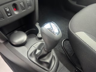 Dacia Sandero II Stepway Celebration~KLIMA~NAVI~PDC~CARPLAY~BLUETOOTTH~TÜV NEU+ INSP.NEU  Prestige - foto 16