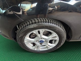 Ford Fiesta Sync Edition~KLIMA~ALU~ALWETTERREIFEN~el.FH~STH~PDC~INSP.SERVICE+TÜV NEU Ein wunderschöner Kleinwagen mit super Ausstattung - bilder 12