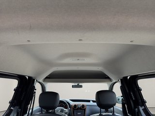Dacia Dokker Stepway Celebration~SHZ~NAVIGATION~TEMPOM~R-KAMERA~CARPLAY~BLEUTOTTH~SCHECKHEFT~TÜV u. AU NEU sauberes und gepflegtes Fahrzeug - foto 13